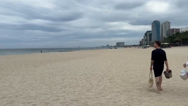 Дананг, пляж. 30.08.26г.
