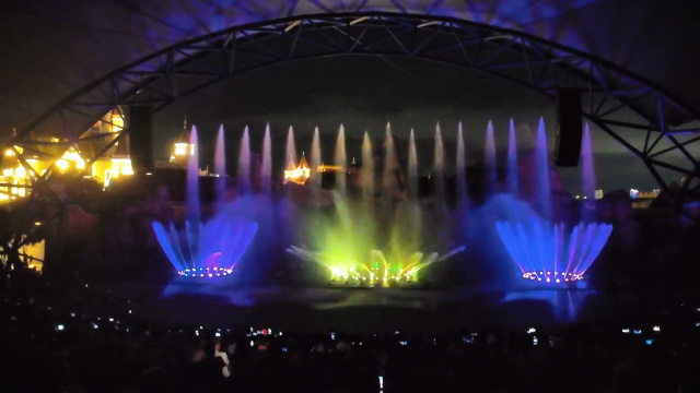 #Нячанг Шоу Фонтанов - Парк развлечений Винперл / Vinpearl Land Foutain Show