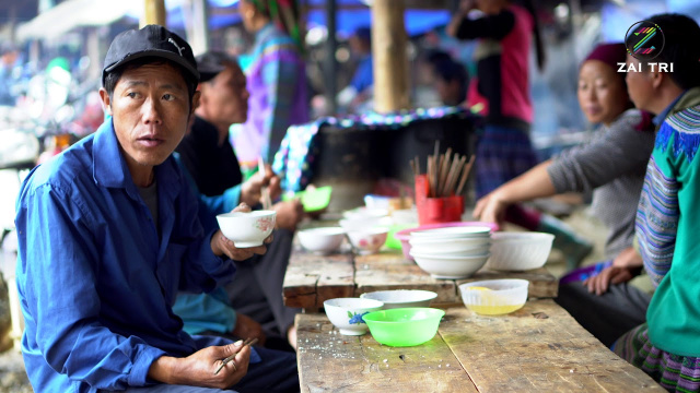 Vietnam highland market - Can Cau Market in Bac Ha - Lao Cai | Vietnam Travel with ZAITRI