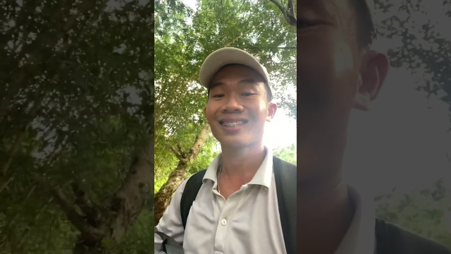 Bức tượng tại th&aacute;c Yang Bay Kh&aacute;nh Ho&agrave; đi buổi tối m&agrave; soi đ&egrave;n tr&uacute;ng chắc ...