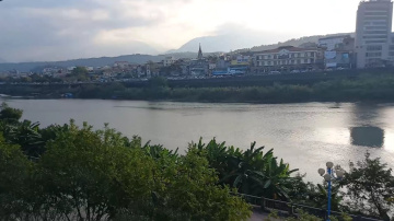 Want To See The Hekou city, China Border? See Lao Cai, Vietnam? Never Did I Think I Would See Both!