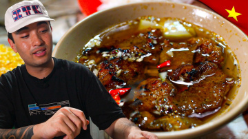 INSIDE HANOI STREET FOOD 🇻🇳 (VIETNAM SERIES)