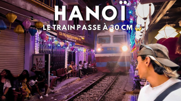 Je ne fais PAS la boucle de H&agrave; Giang&hellip; A Hano&iuml; un convoi pr&eacute;sidentiel passe devant moi ! 🇻🇳